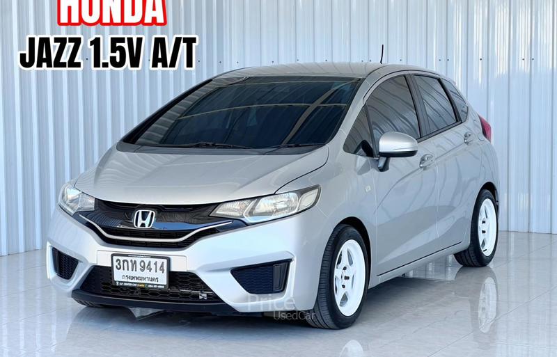 รถเก๋งมือสอง HONDA JAZZ รถปี 2014