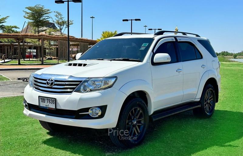 ขายรถอเนกประสงค์มือสอง-toyota-โตโยต้า-fortuner-รถปี2014-รหัส91393-5d5b9808.jpg