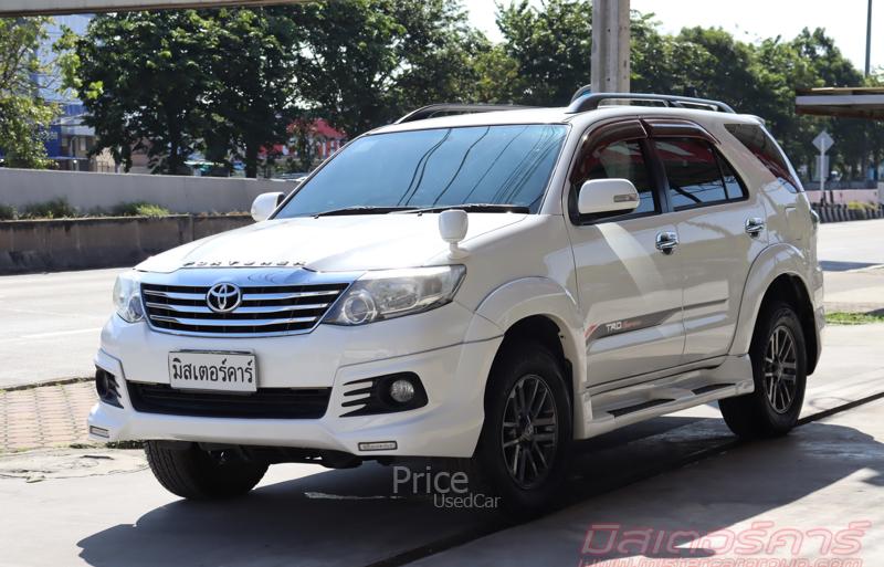 รถอเนกประสงค์มือสอง TOYOTA FORTUNER รถปี 2015