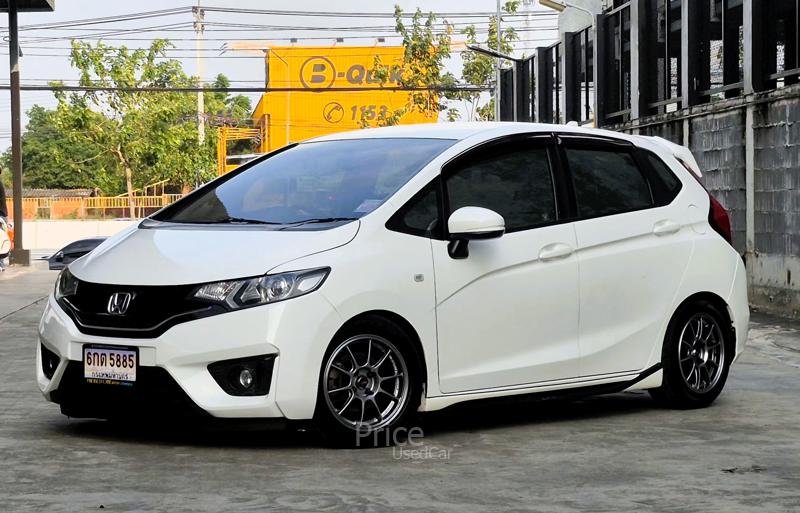 ขายรถเก๋งมือสอง-honda-ฮอนด้า-jazz-รถปี2015-รหัส91508-163ddc4e.jpg