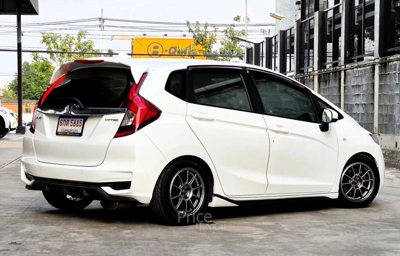 ขายรถเก๋งมือสอง-honda-ฮอนด้า-jazz-รถปี2015-รหัส91508-e32ce410.jpg