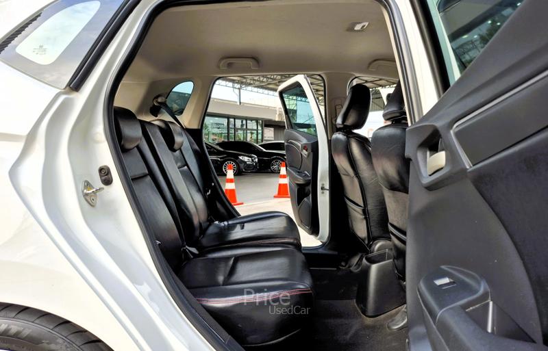 ขายรถเก๋งมือสอง-honda-ฮอนด้า-jazz-รถปี2015-รหัส91508-ec560ef8.jpg