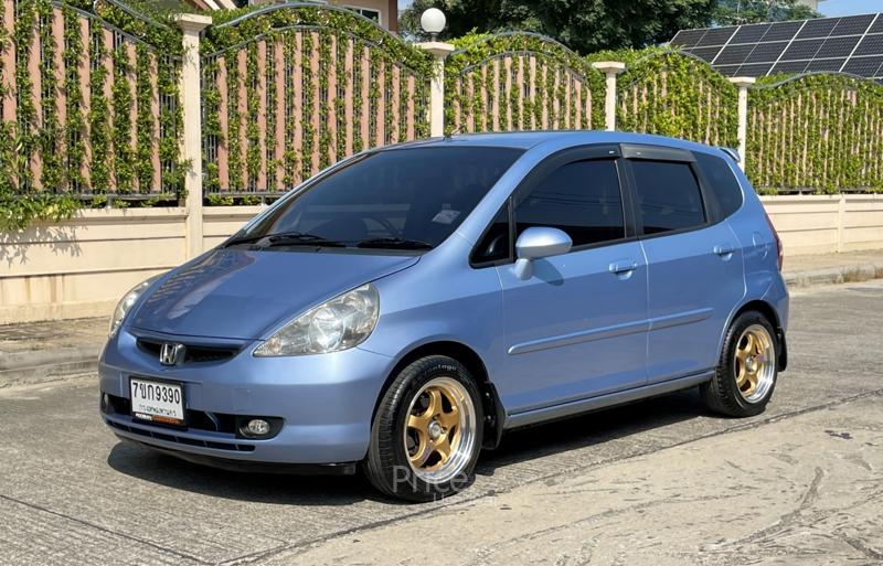 รถเก๋งมือสอง HONDA JAZZ รถปี 2004