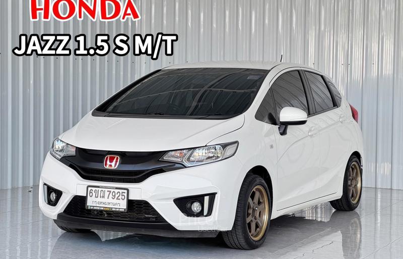 รถเก๋งมือสอง HONDA JAZZ รถปี 2015