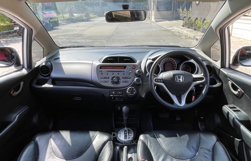 ขายรถเก๋งมือสอง-honda-ฮอนด้า-jazz-รถปี2013-รหัส91693-48bdcf29.jpg