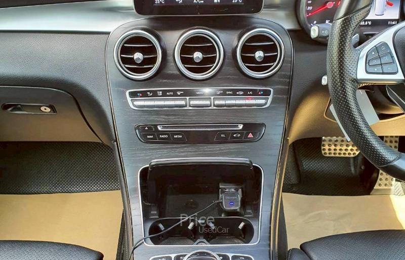ขายรถเก๋งมือสอง-mercedes-benz-เมอร์เซเดสเบนซ์-glc250-รถปี2019-รหัส91823-11e4b539.jpg