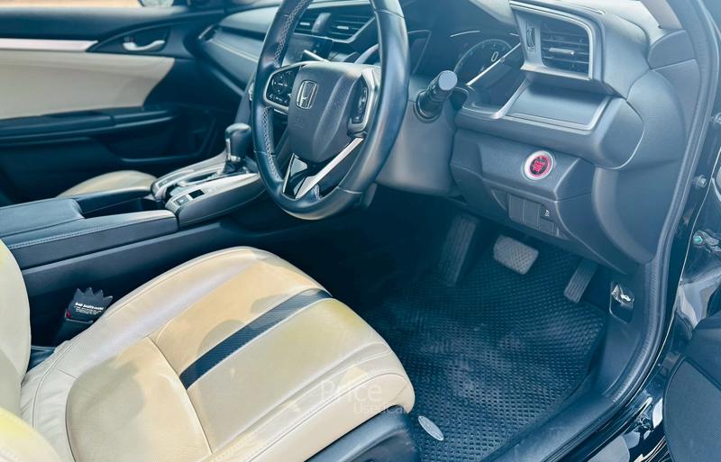 ขายรถเก๋งมือสอง-honda-ฮอนด้า-civic-รถปี2018-รหัส91835-7f543920.jpg