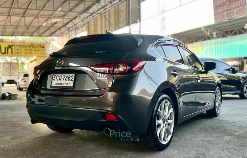 ขายรถเก๋งมือสอง-mazda-มาสด้า-3-รถปี2016-รหัส91858-4dc5e227.jpg