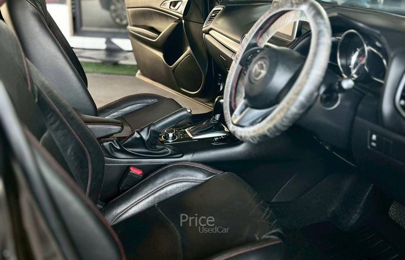 ขายรถเก๋งมือสอง-mazda-มาสด้า-3-รถปี2016-รหัส91858-fb80c8ea.jpg