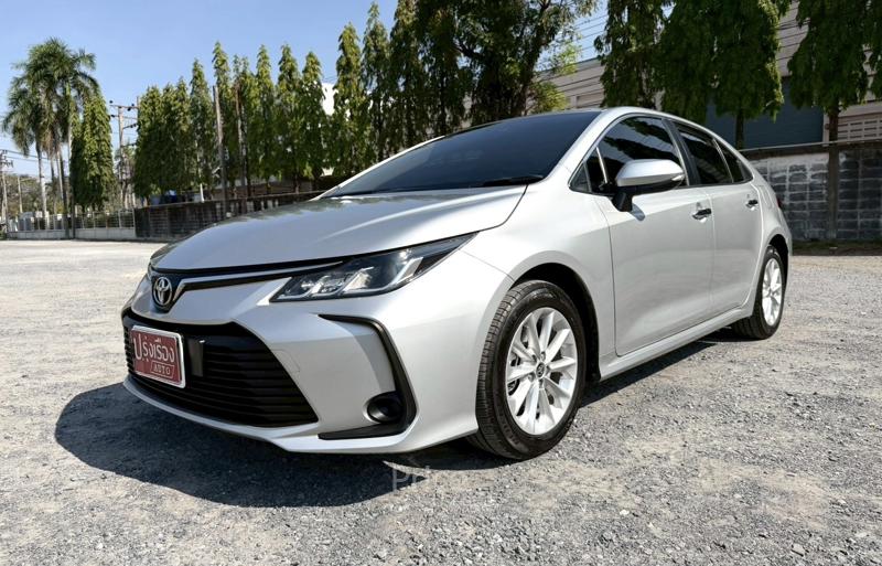 รถเก๋งมือสอง TOYOTA ALTIS รถปี 2020