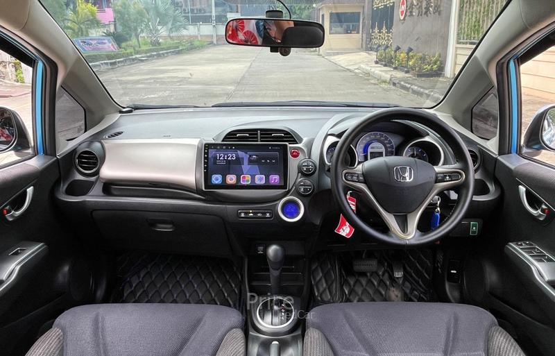 ขายรถเก๋งมือสอง-honda-ฮอนด้า-jazz-รถปี2013-รหัส92915-373ebeac.jpg