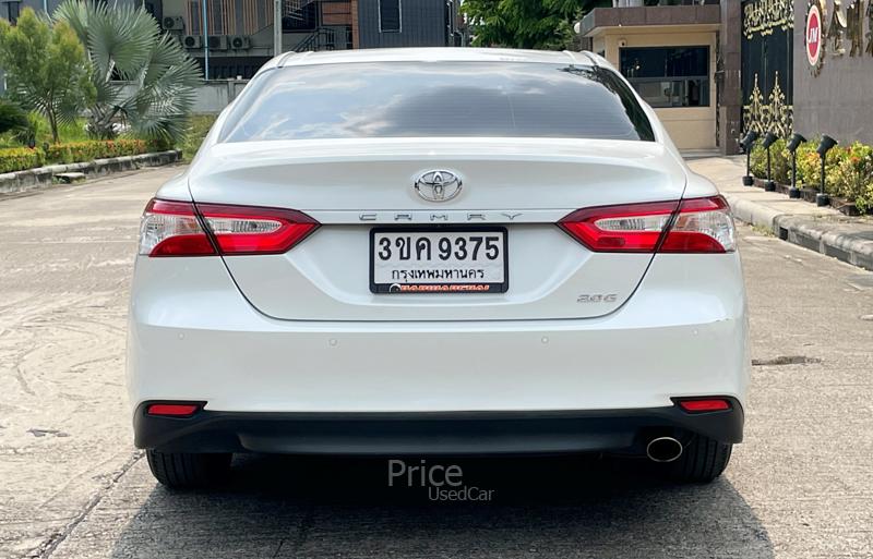ขายรถเก๋งมือสอง-toyota-โตโยต้า-camry-รถปี2022-รหัส92930-83d38171.jpg