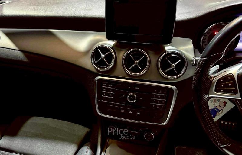 ขายรถเก๋งมือสอง-mercedes-benz-เมอร์เซเดสเบนซ์-cla250-amg-รถปี2016-รหัส92994-1fee7585.jpg