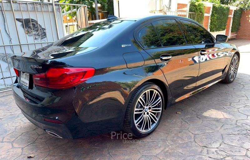 ขายรถเก๋งมือสอง-bmw-บีเอ็มดับบลิว-530i-รถปี2018-รหัส92998-438d1c19.jpg