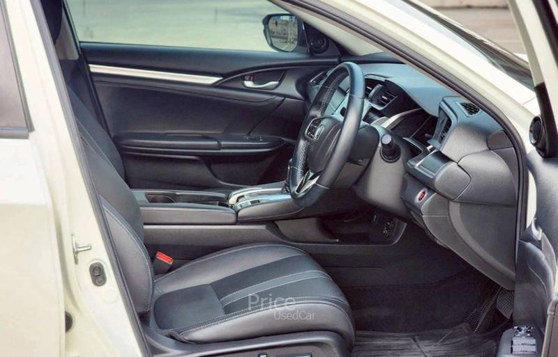 ขายรถเก๋งมือสอง-honda-ฮอนด้า-civic-รถปี2018-รหัส93018-e79bf0a7.jpg