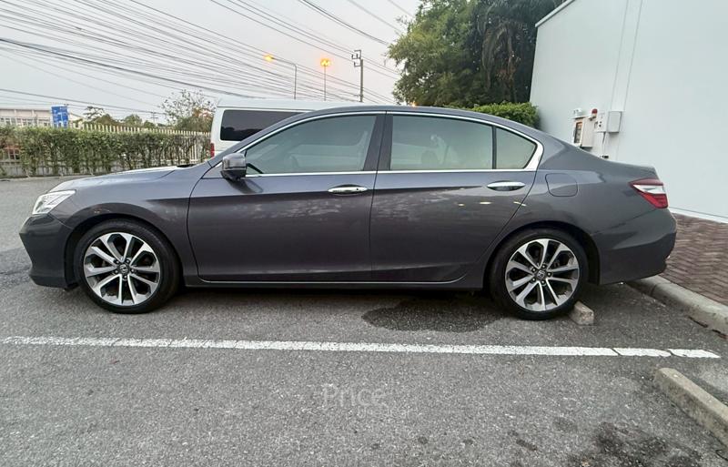 ขายรถเก๋งมือสอง-honda-ฮอนด้า-accord-รถปี2018-รหัส93068-19f76916.jpg