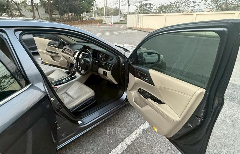 ขายรถเก๋งมือสอง-honda-ฮอนด้า-accord-รถปี2018-รหัส93068-9c7dbe48.jpg