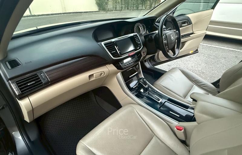 ขายรถเก๋งมือสอง-honda-ฮอนด้า-accord-รถปี2018-รหัส93068-fc0cca03.jpg