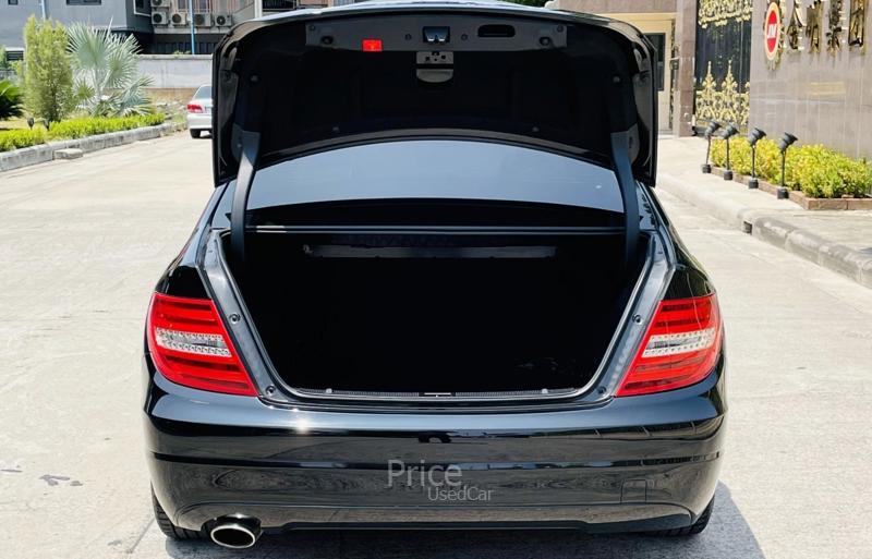 ขายรถเก๋งมือสอง-mercedes-benz-เมอร์เซเดสเบนซ์-c200-cgi-รถปี2012-รหัส93158-8b407d7c.jpg