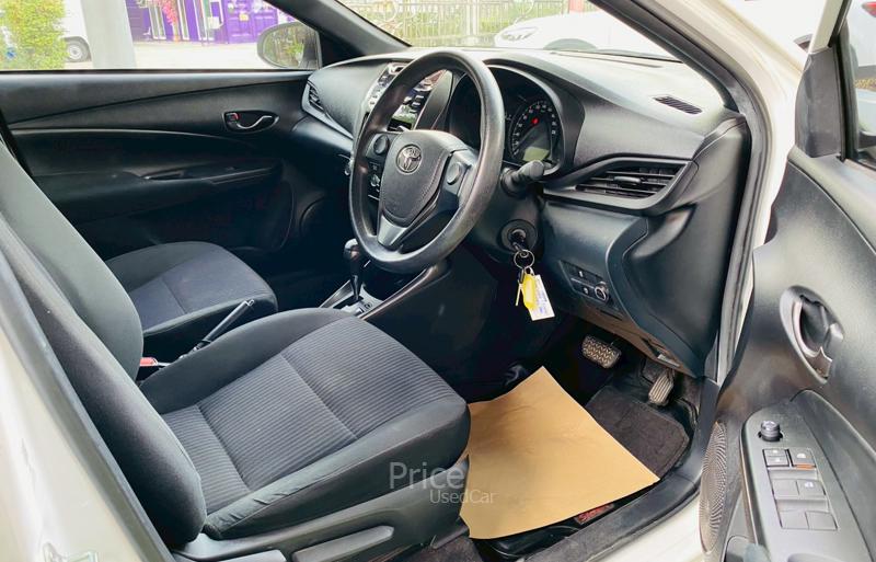 ขายรถเก๋งมือสอง-toyota-โตโยต้า-yaris-รถปี2022-รหัส94418-20395377.jpg