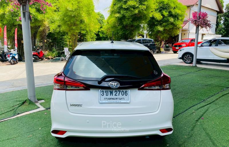 ขายรถเก๋งมือสอง-toyota-โตโยต้า-yaris-รถปี2022-รหัส94456-6dba99de.jpg