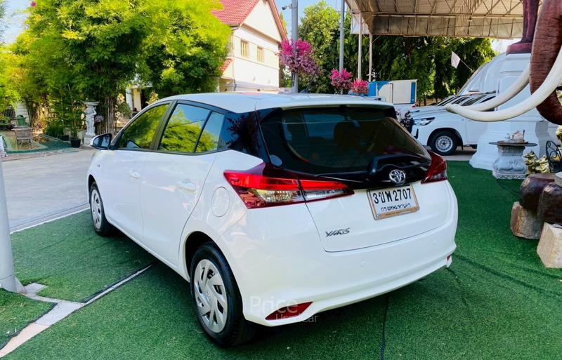 ขายรถเก๋งมือสอง-toyota-โตโยต้า-yaris-รถปี2022-รหัส94457-609ba348.jpg