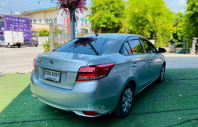 ขายรถเก๋งมือสอง-toyota-โตโยต้า-vios-รถปี2022-รหัส94458-5aa6c33c.jpg