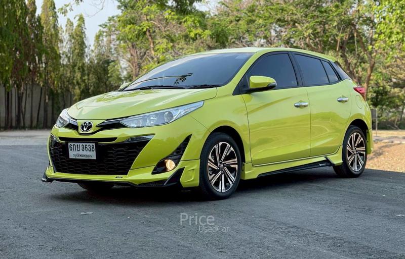 ขายรถเก๋งมือสอง-toyota-โตโยต้า-yaris-ativ-รถปี2017-รหัส94511-91e4d225.jpg