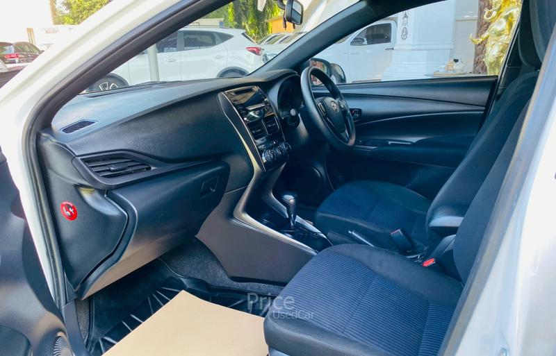 ขายรถเก๋งมือสอง-toyota-โตโยต้า-yaris-รถปี2022-รหัส94583-83a0c485.jpg