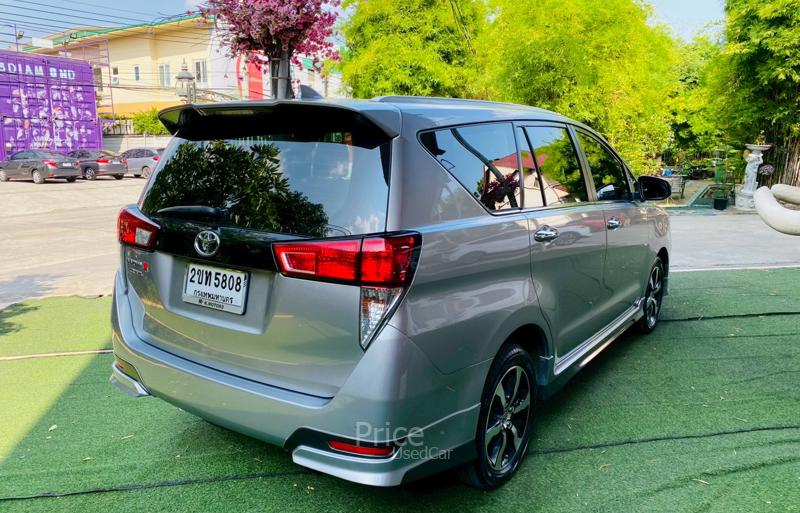 ขายรถตู้มือสอง-toyota-โตโยต้า-innova-รถปี2022-รหัส94585-b58e4967.jpg
