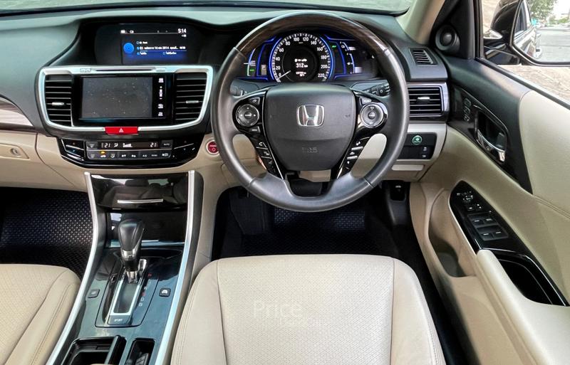 ขายรถเก๋งมือสอง-honda-ฮอนด้า-accord-รถปี2017-รหัส94603-112f9837.jpg