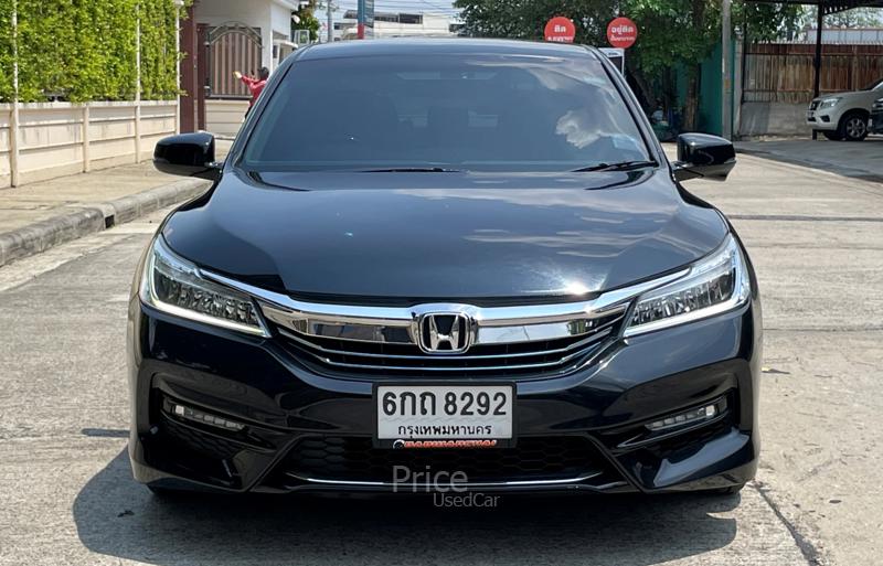 รถเก๋งมือสอง HONDA ACCORD รถปี 2017