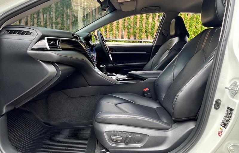 ขายรถเก๋งมือสอง-toyota-โตโยต้า-camry-รถปี2022-รหัส94636-1d691ae7.jpg