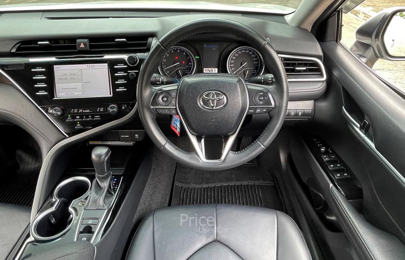 ขายรถเก๋งมือสอง-toyota-โตโยต้า-camry-รถปี2022-รหัส94636-4b7c9145.jpg