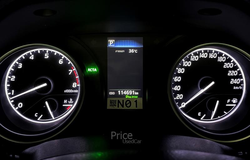 ขายรถเก๋งมือสอง-toyota-โตโยต้า-camry-รถปี2022-รหัส94636-ce76b041.jpg