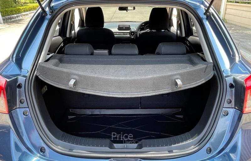 ขายรถเก๋งมือสอง-mazda-มาสด้า-2-รถปี2017-รหัส94644-530b9c3e.jpg