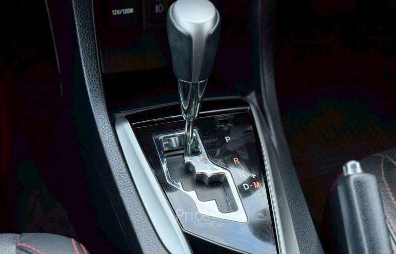 ขายรถเก๋งมือสอง-toyota-โตโยต้า-altis-รถปี2015-รหัส94674-b8db3bac.jpg