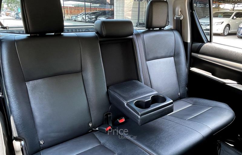 ขายรถกระบะมือสอง TOYOTA HILUX REVO 2.8 G 4WD รถปี 2022