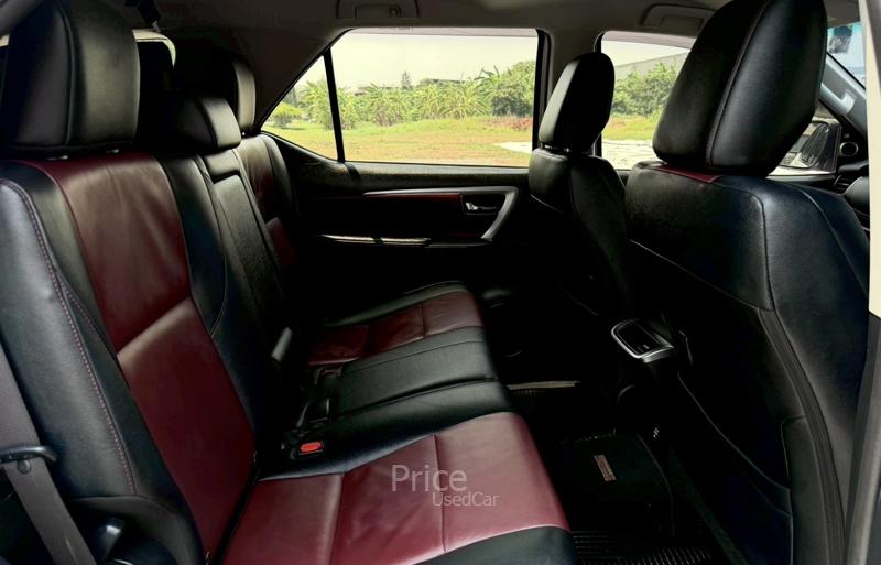 ขายรถอเนกประสงค์มือสอง TOYOTA FORTUNER 2.8 TRD Sportivo 4WD รถปี 2019