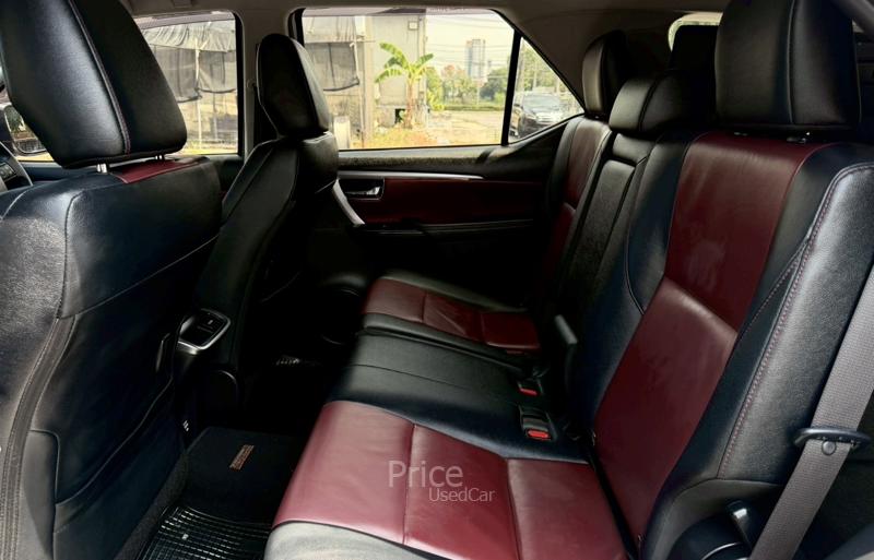 ขายรถอเนกประสงค์มือสอง TOYOTA FORTUNER 2.8 TRD Sportivo 4WD รถปี 2019