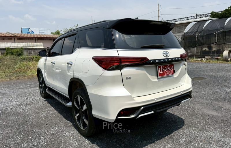 ขายรถอเนกประสงค์มือสอง TOYOTA FORTUNER 2.8 TRD Sportivo 4WD รถปี 2019