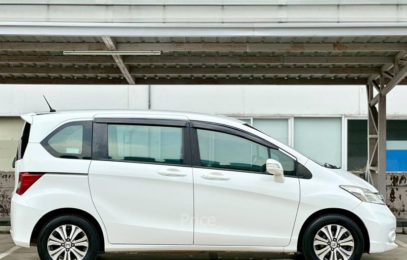 ขายรถเก๋งมือสอง HONDA FREED 1.5 EL รถปี 2012