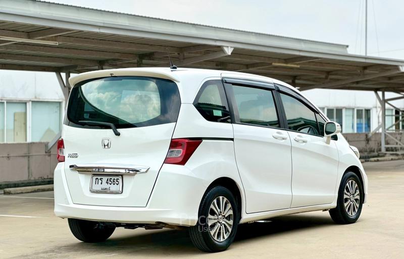 ขายรถเก๋งมือสอง HONDA FREED 1.5 EL รถปี 2012