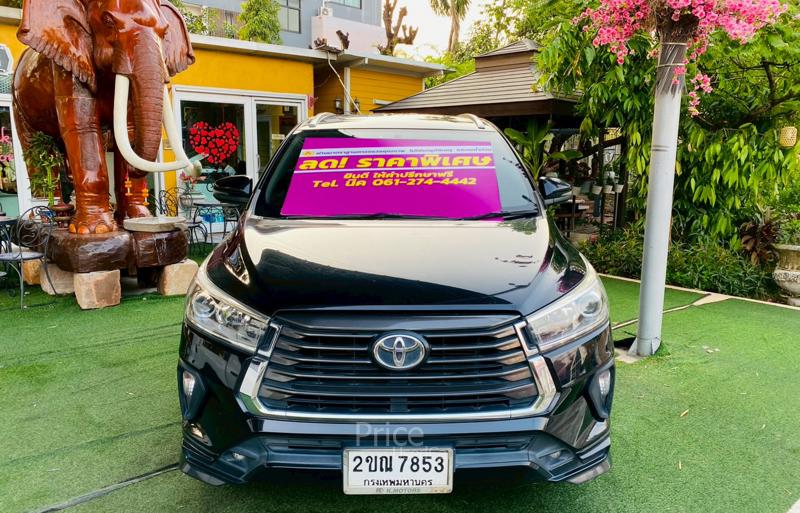 ขายรถตู้มือสอง TOYOTA INNOVA รถปี 2022