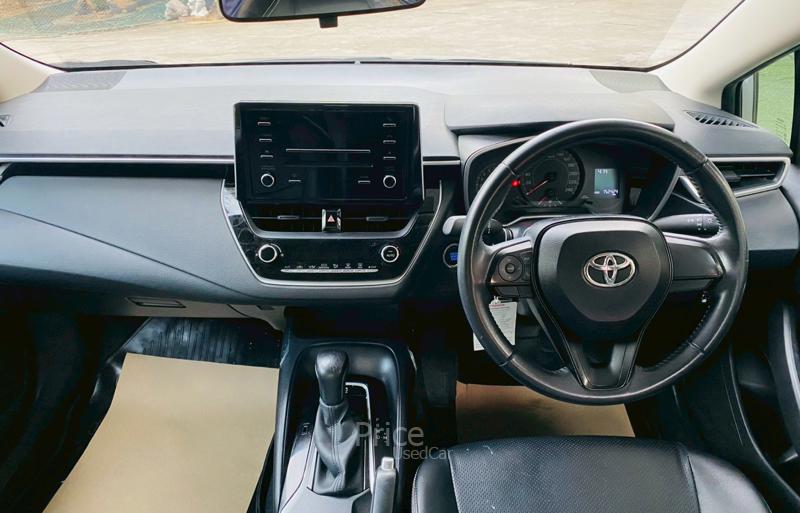 ขายรถเก๋งมือสอง TOYOTA ALTIS รถปี 2020