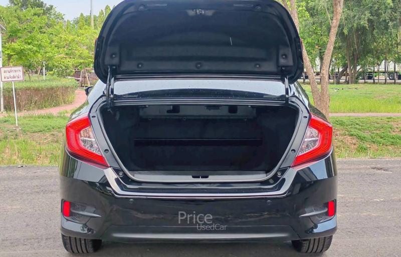 ขายรถเก๋งมือสอง HONDA CIVIC 1.8 EL i-VTEC รถปี 2017