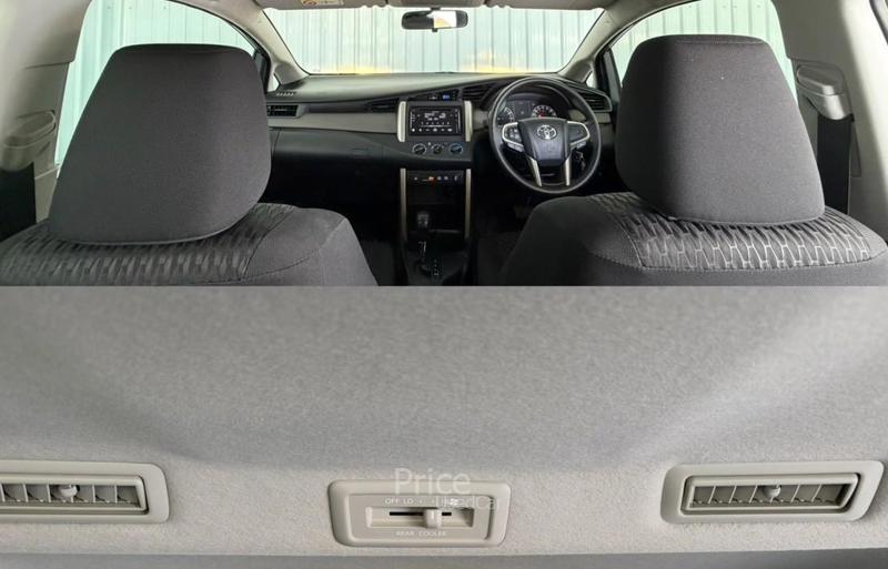 ขายรถตู้มือสอง TOYOTA INNOVA 2.0 E รถปี 2021