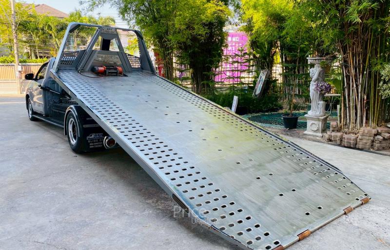 ขายรถกระบะมือสอง TOYOTA HILUX REVO รถปี 2023