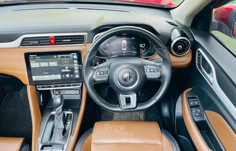 ขายรถเก๋งมือสอง MG ZS รถปี 2026