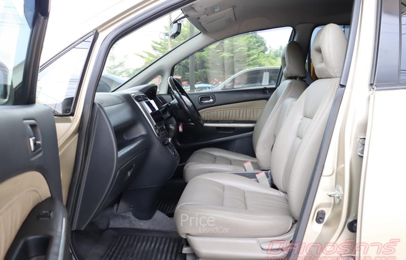 ขายรถเก๋งมือสอง HONDA STREAM 2.0 S รถปี 2003